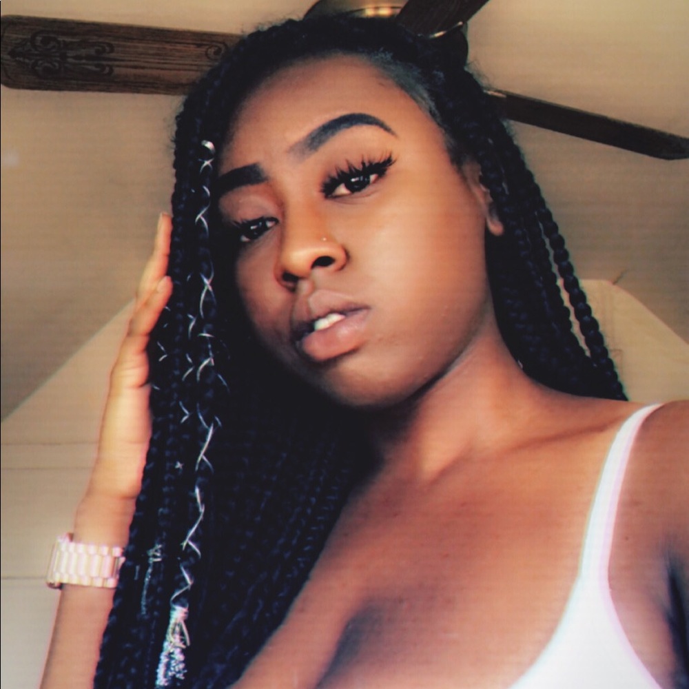 Meet your Posher, Treasure